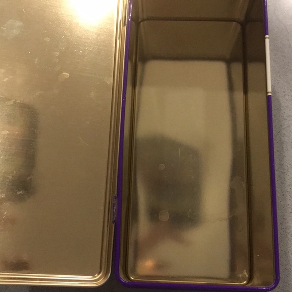 ♦️5 for $15♦️ vintage Cadbury candy tin - Picture 3 of 6